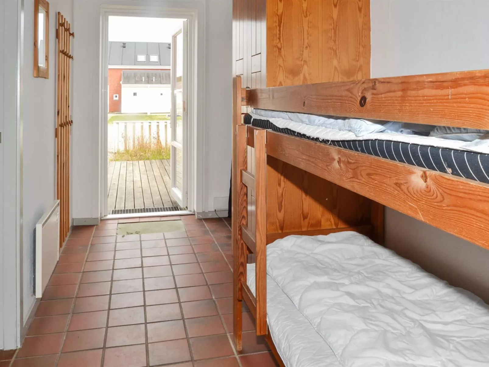 "Urmas" - 1km from the sea-Inside