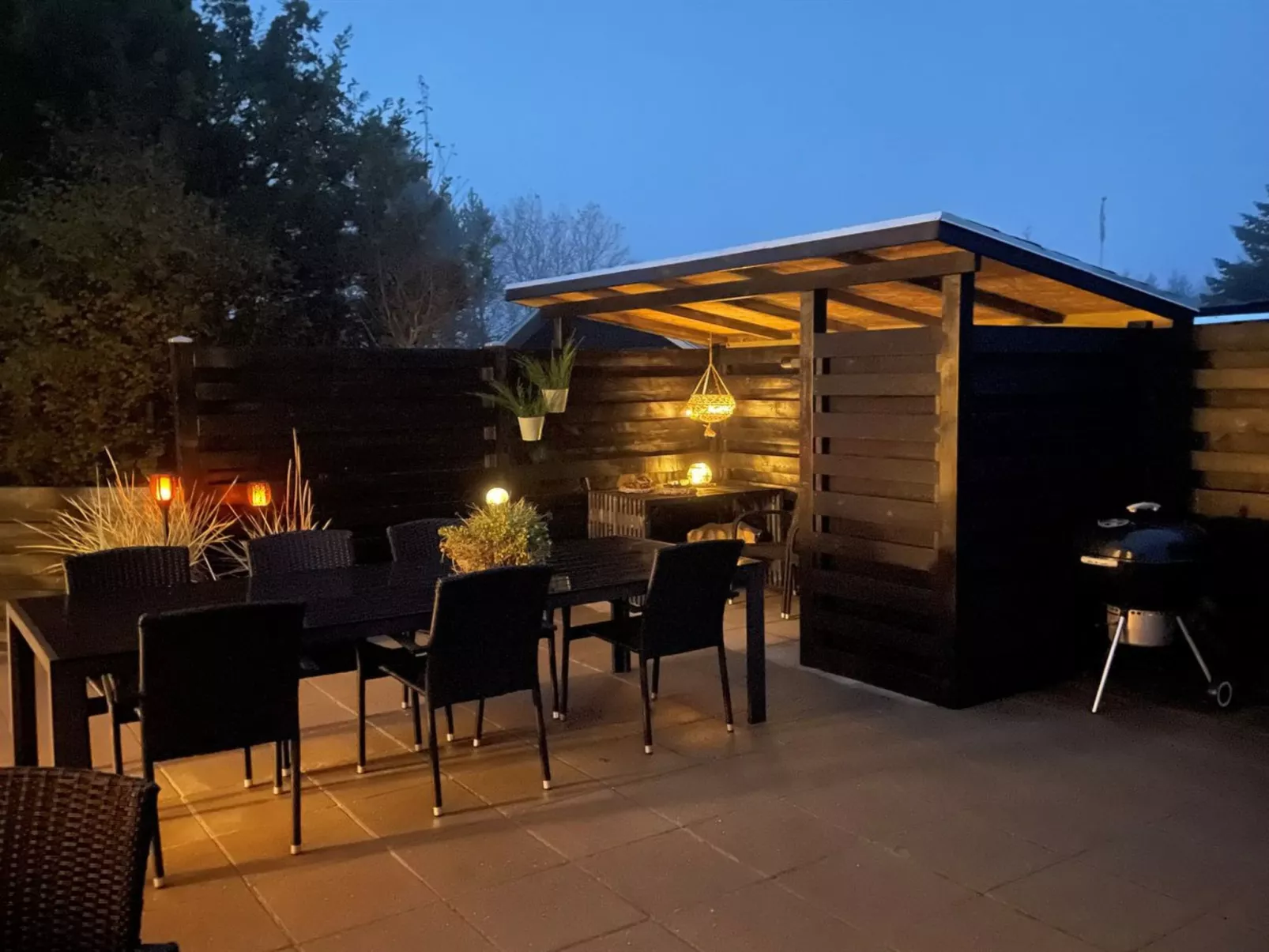 "Swavi" -  from the sea-Dehors