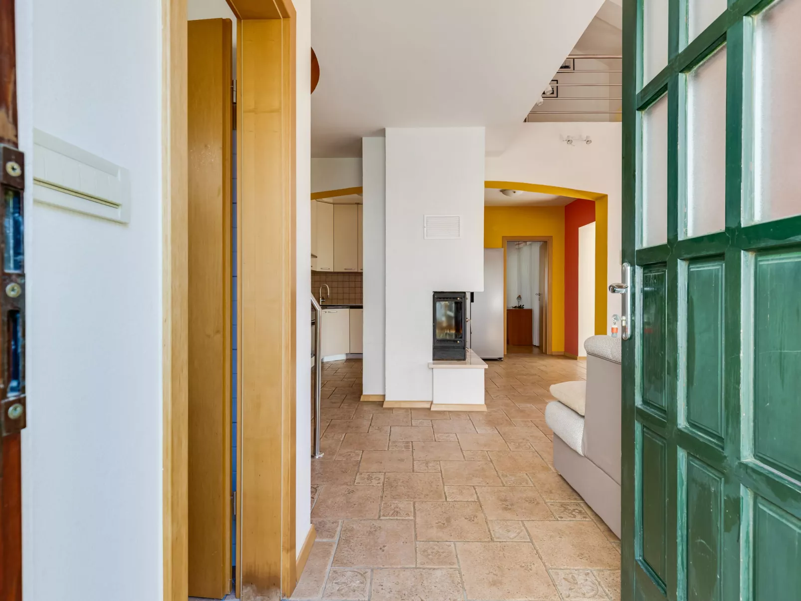 Yellow House-Drinnen