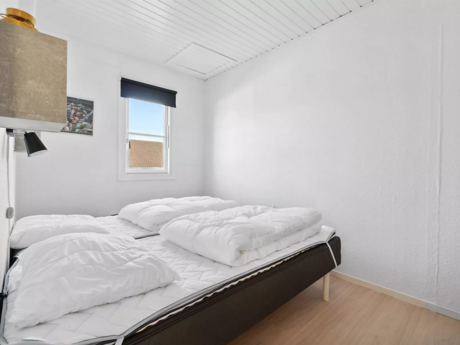 "Hermanda" - 100m to the fjord-Drinnen