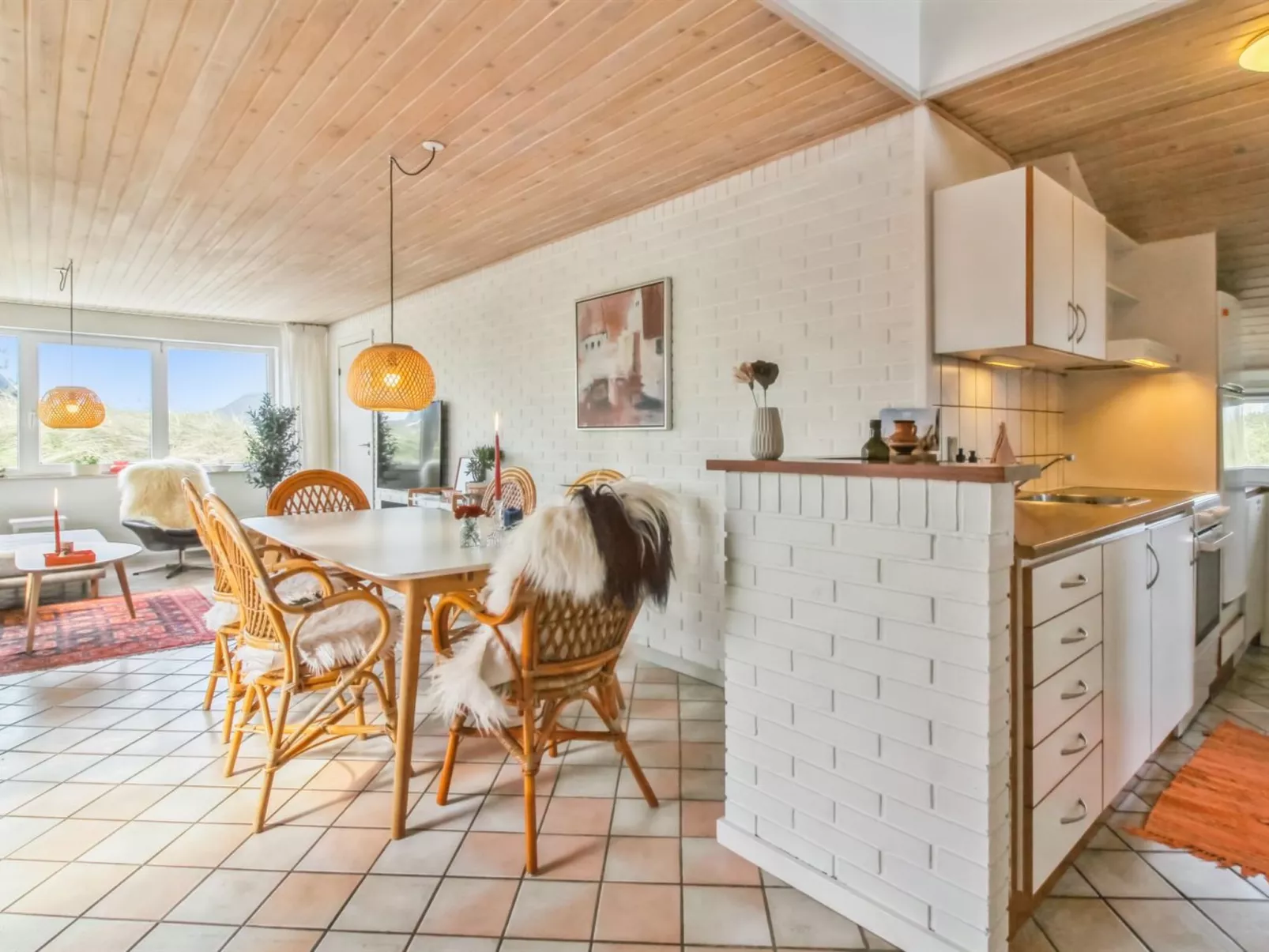 "Madsen" - 500m from the sea-Inside