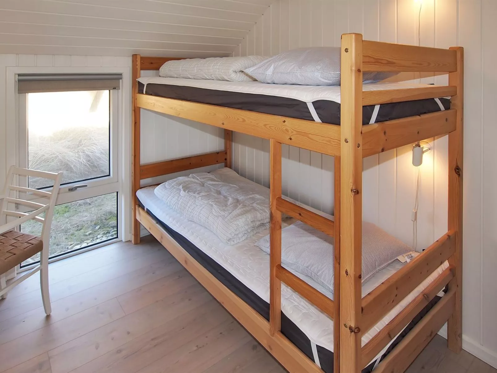 "Sightrygg" -  from the sea-Dedans