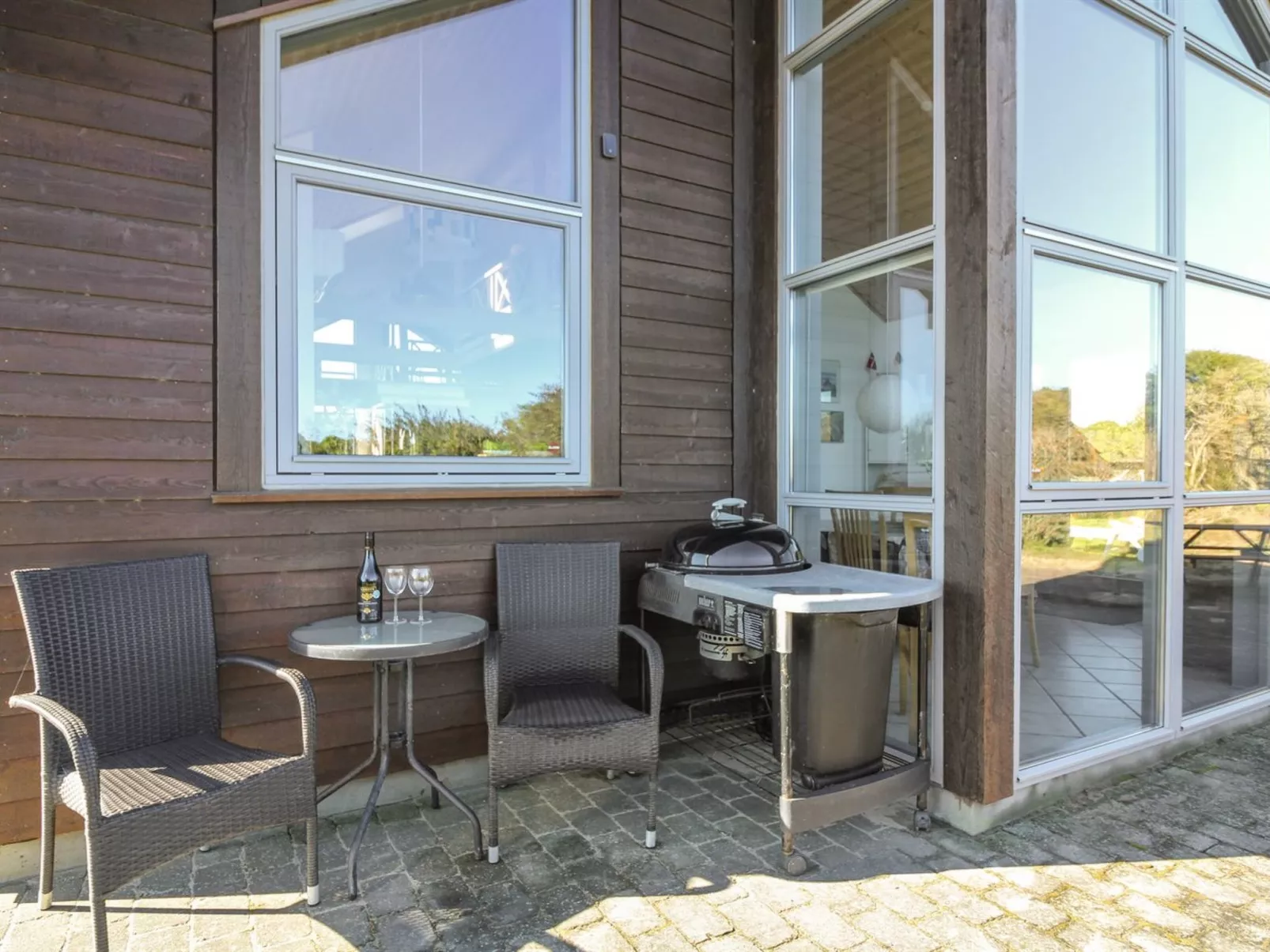 "Lothen" - 500m from the sea-Outside