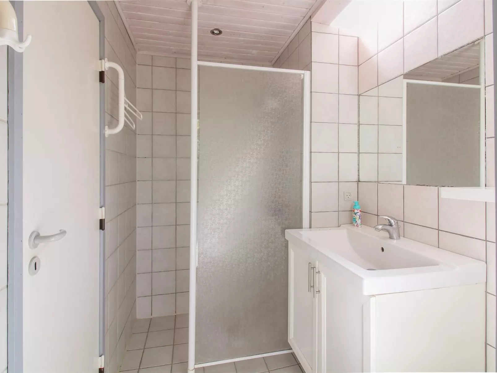 "Jose" - 300m from the sea-Inside