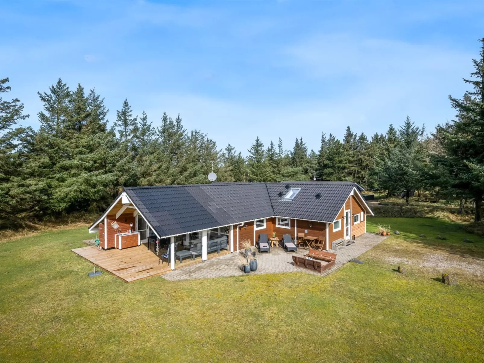 "Anisette" - 1km from the sea-Outside