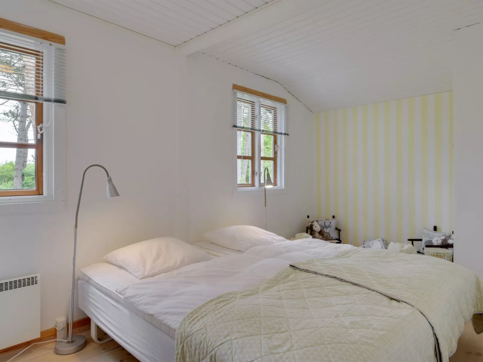 "Jute" - 100m from the sea-Inside