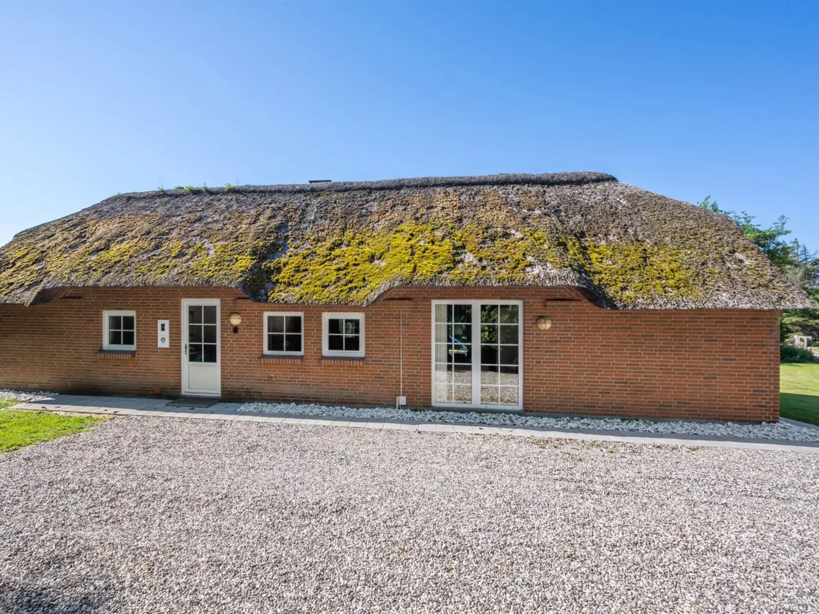 "Thana" - 1.4km from the sea-Dehors