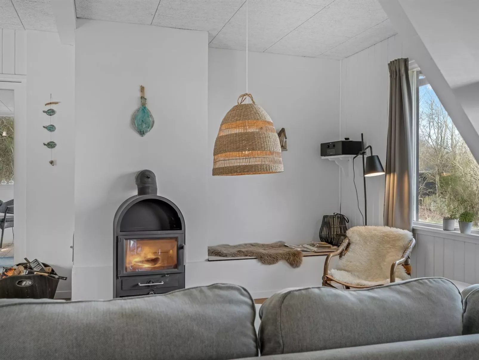 "Thyra" - 500m to the fjord-Inside