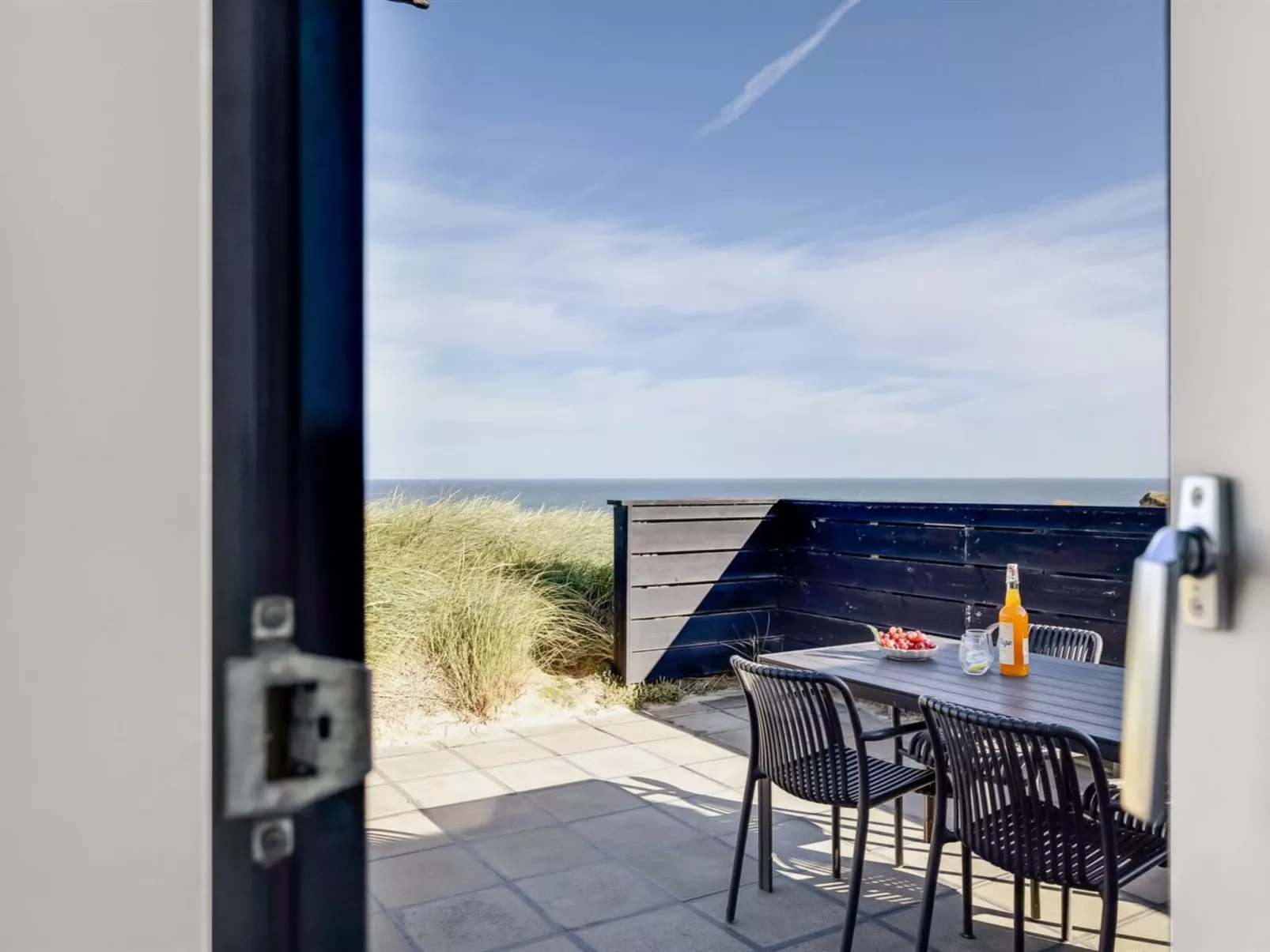 "Antonie" - 95m from the sea-Draußen