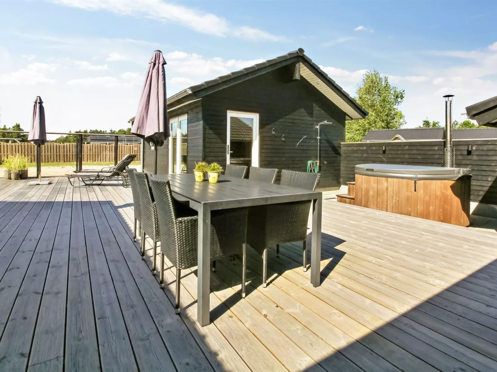 "Anuk" - 2.3km from the sea-Draußen