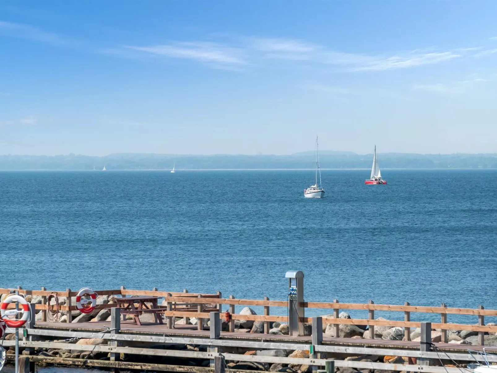 "Irma" - 25m from the sea-Outside