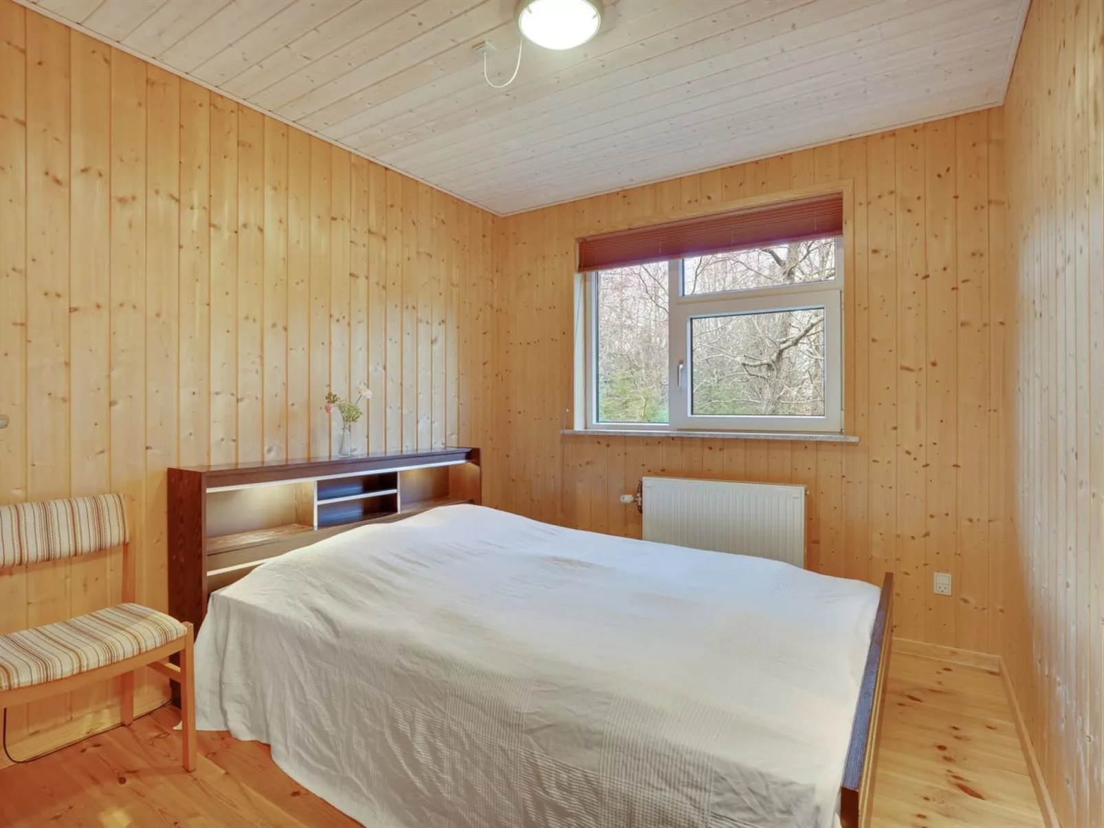 "Tille" - 700m to the fjord-Drinnen