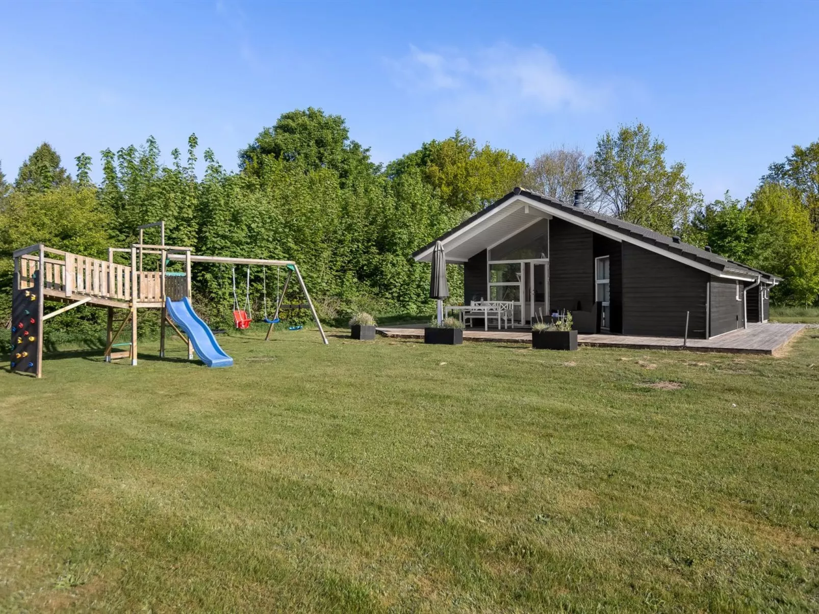 "Estrid" - 30km from the sea-Draußen