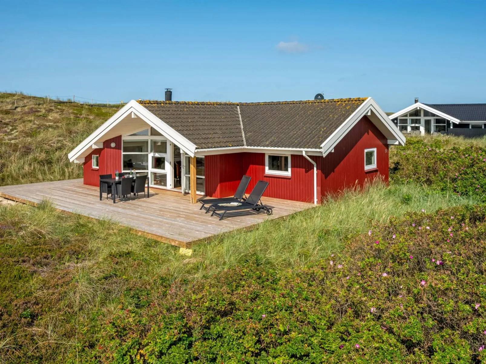 "Emelie" - 200m from the sea-Draußen