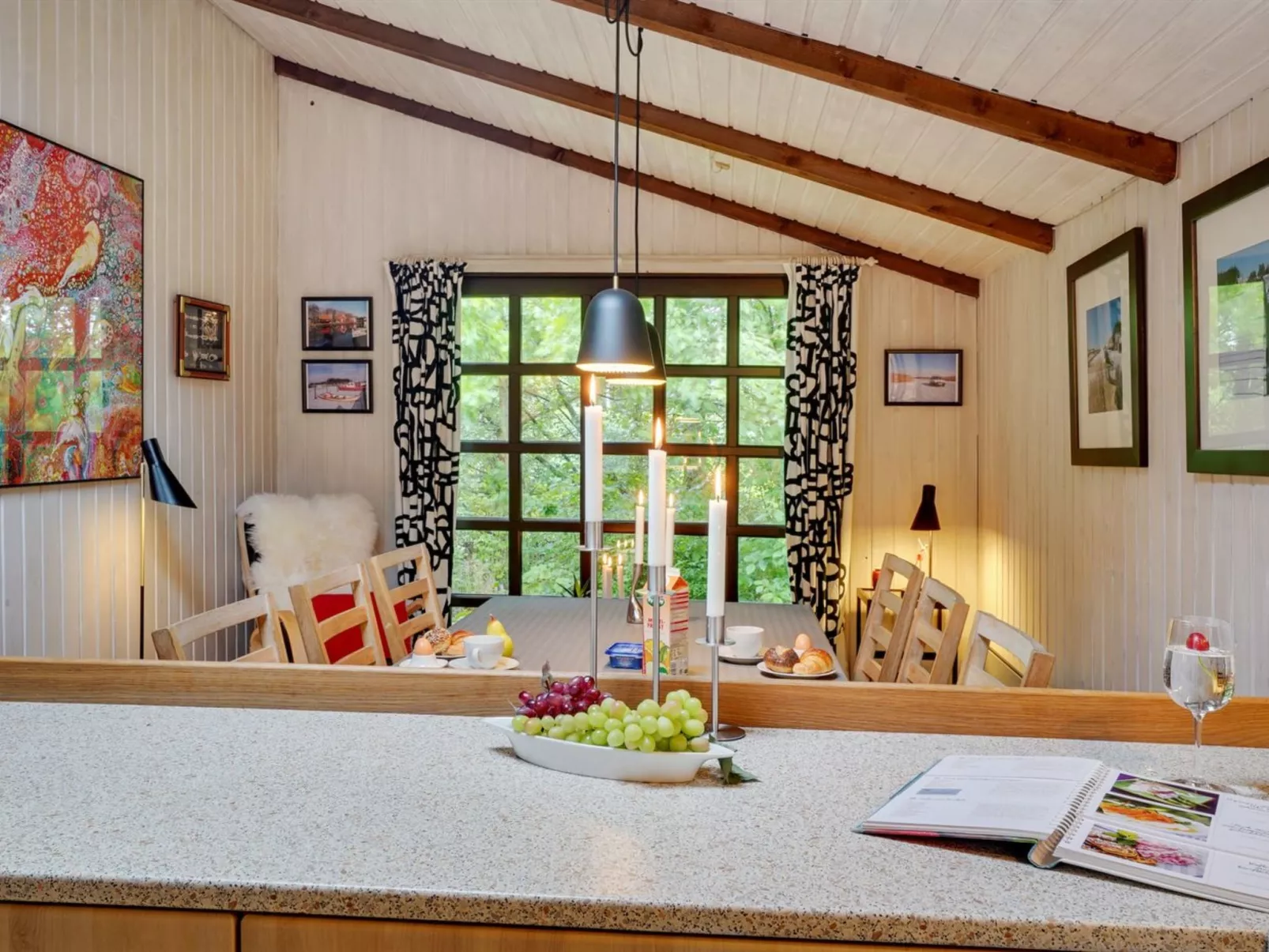 "Gail" - 400m to the fjord-Inside