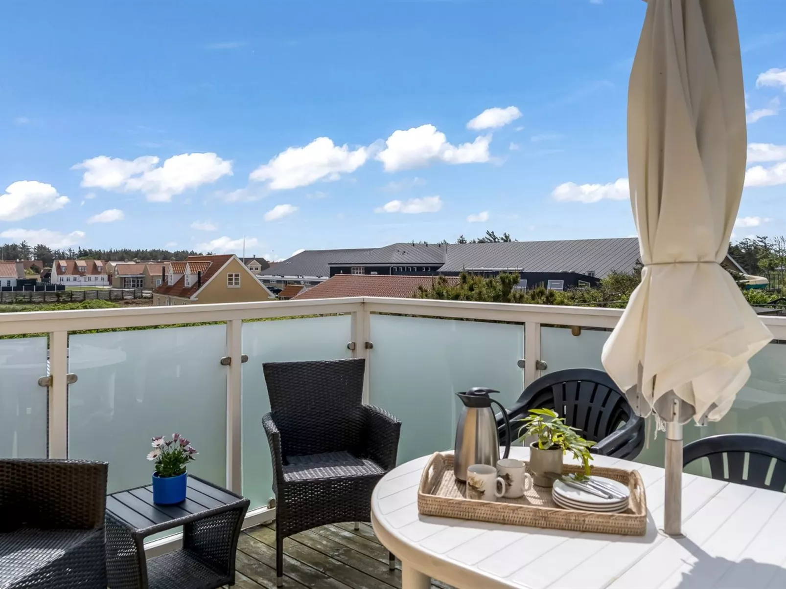 "Jördis" - 150m from the sea-Draußen