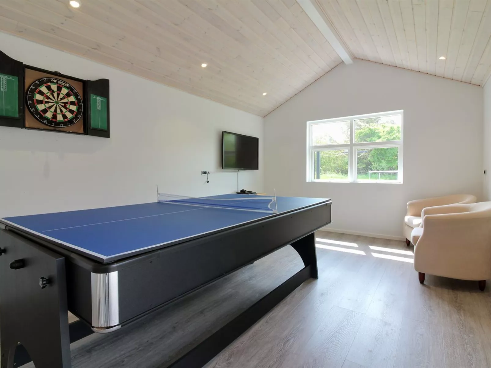 "Amitola" - 700m from the sea-Inside