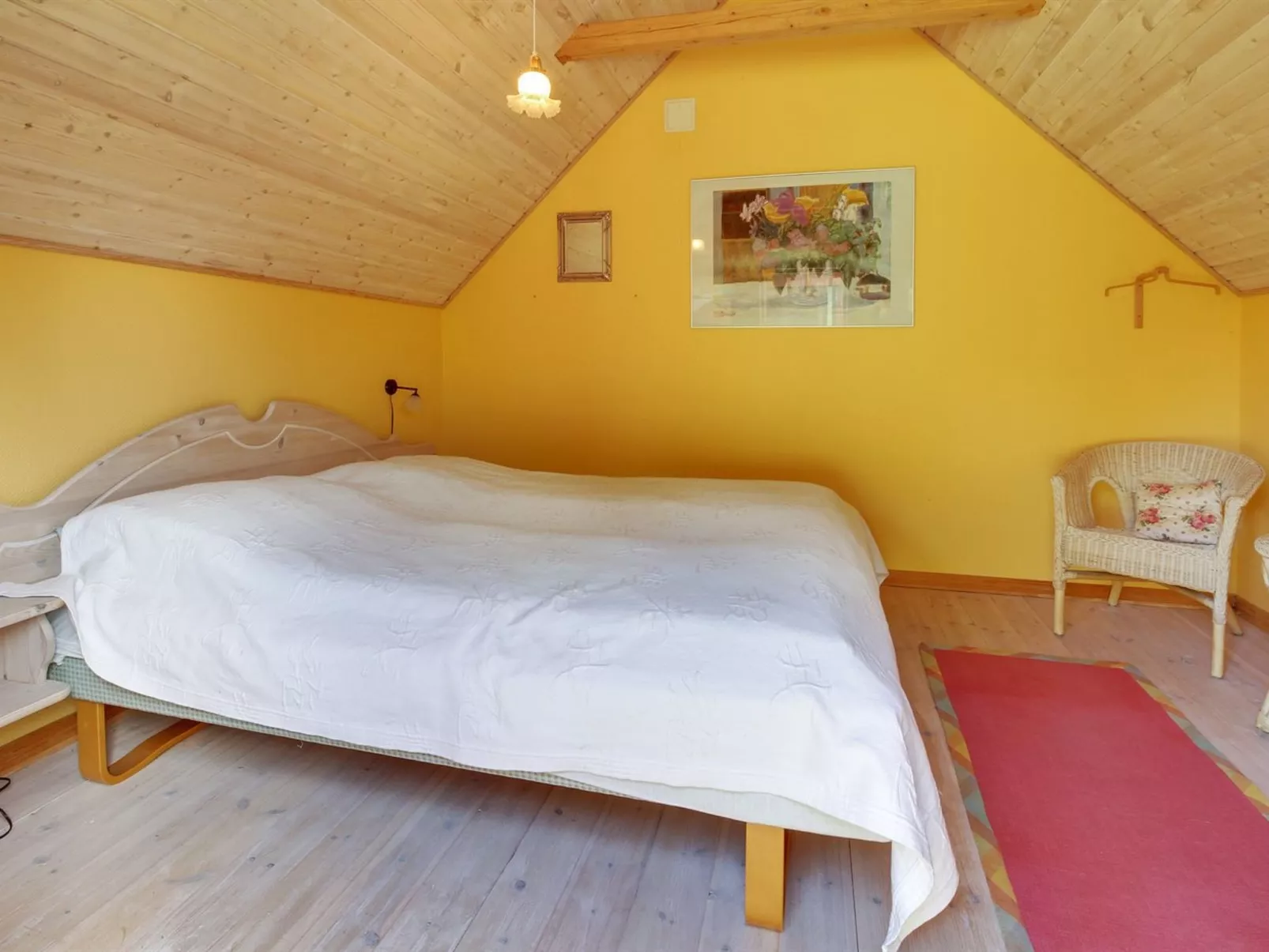 "Ingwin" - 250m to the fjord-Drinnen