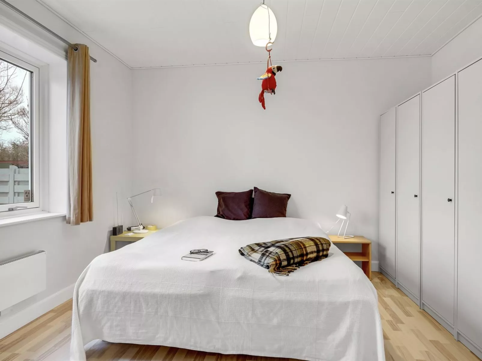 "Truels" - 2km from the sea-Inside