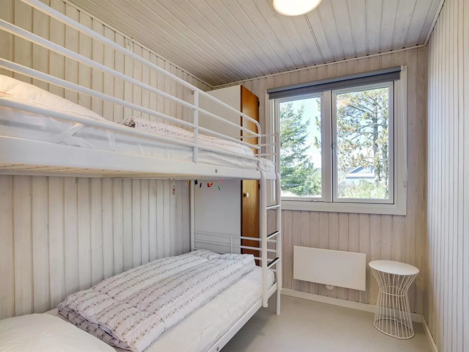 "Absolon" - 1.5km from the sea-Inside