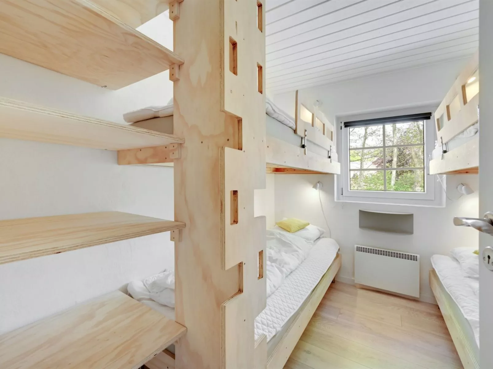 "Erla" - 2.3km from the sea-Inside