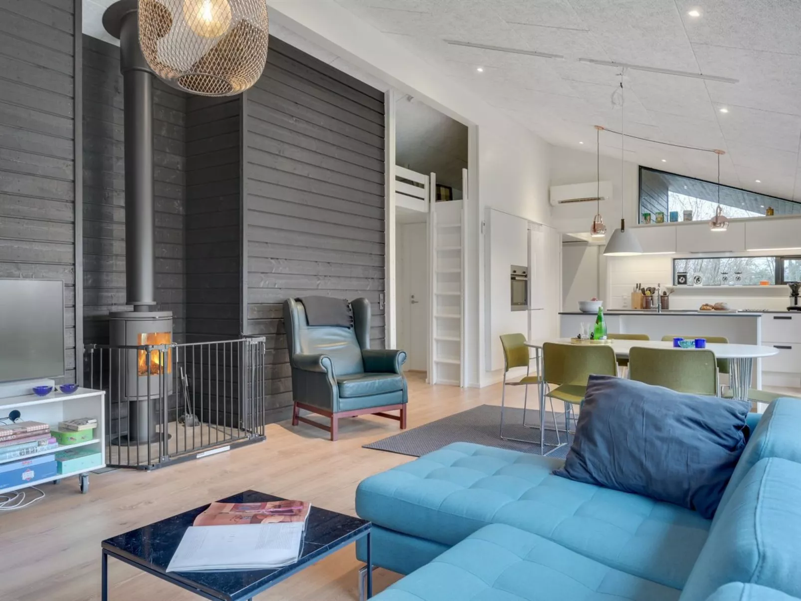 "Ilvy" - 850m from the sea-Inside