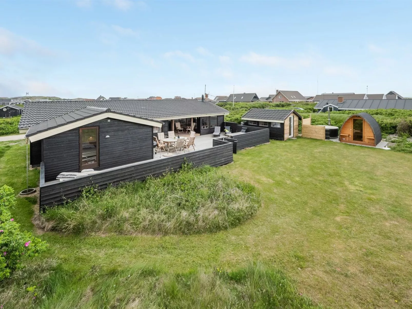 "Leleks" - 200m from the sea-Outside