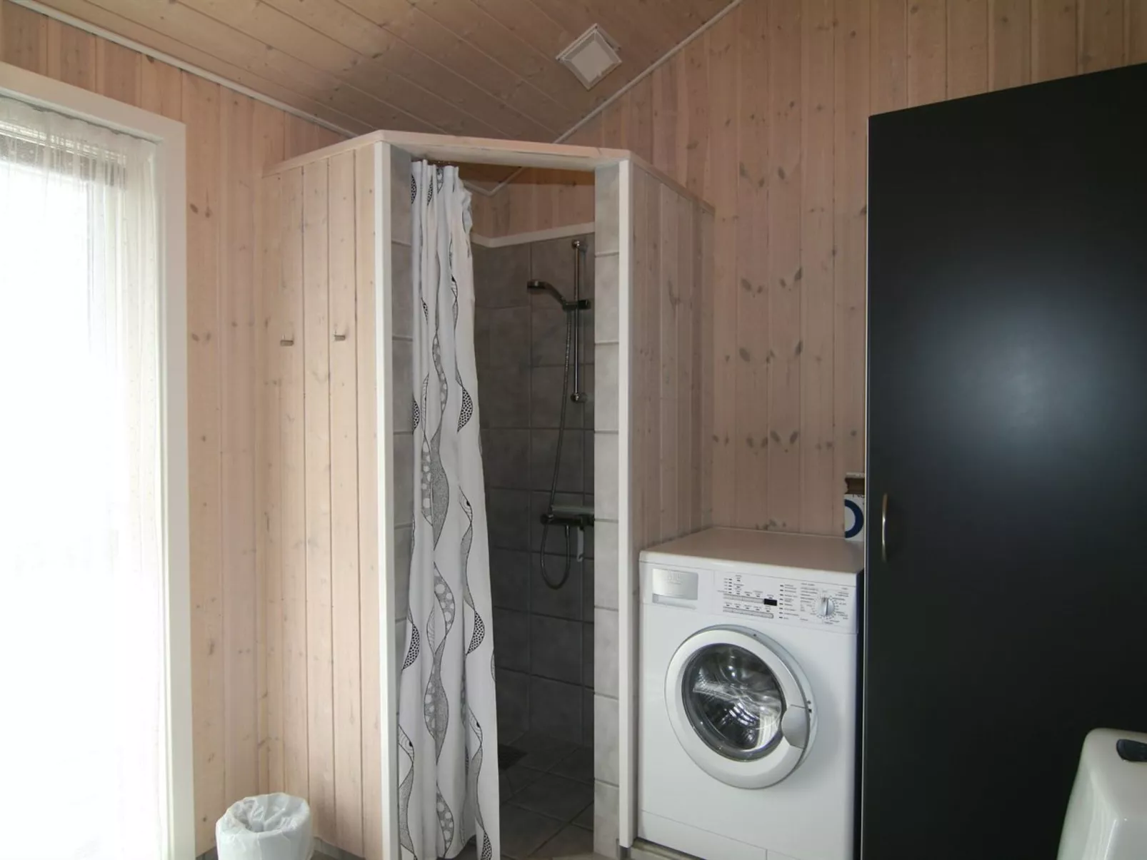 "Fransiske" - 800m from the sea-Drinnen