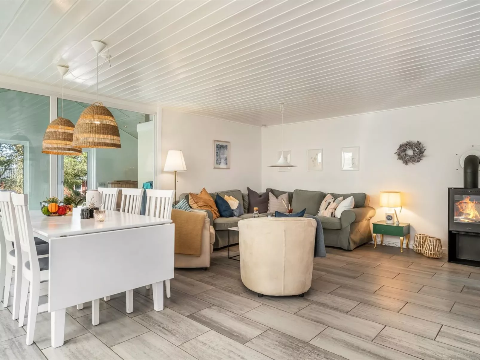 "Aud" - 300m from the sea-Drinnen