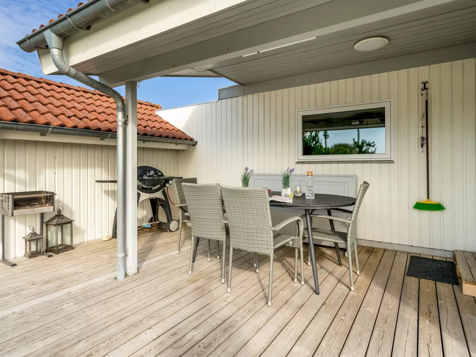 "Saxe" -  from the sea-Outside