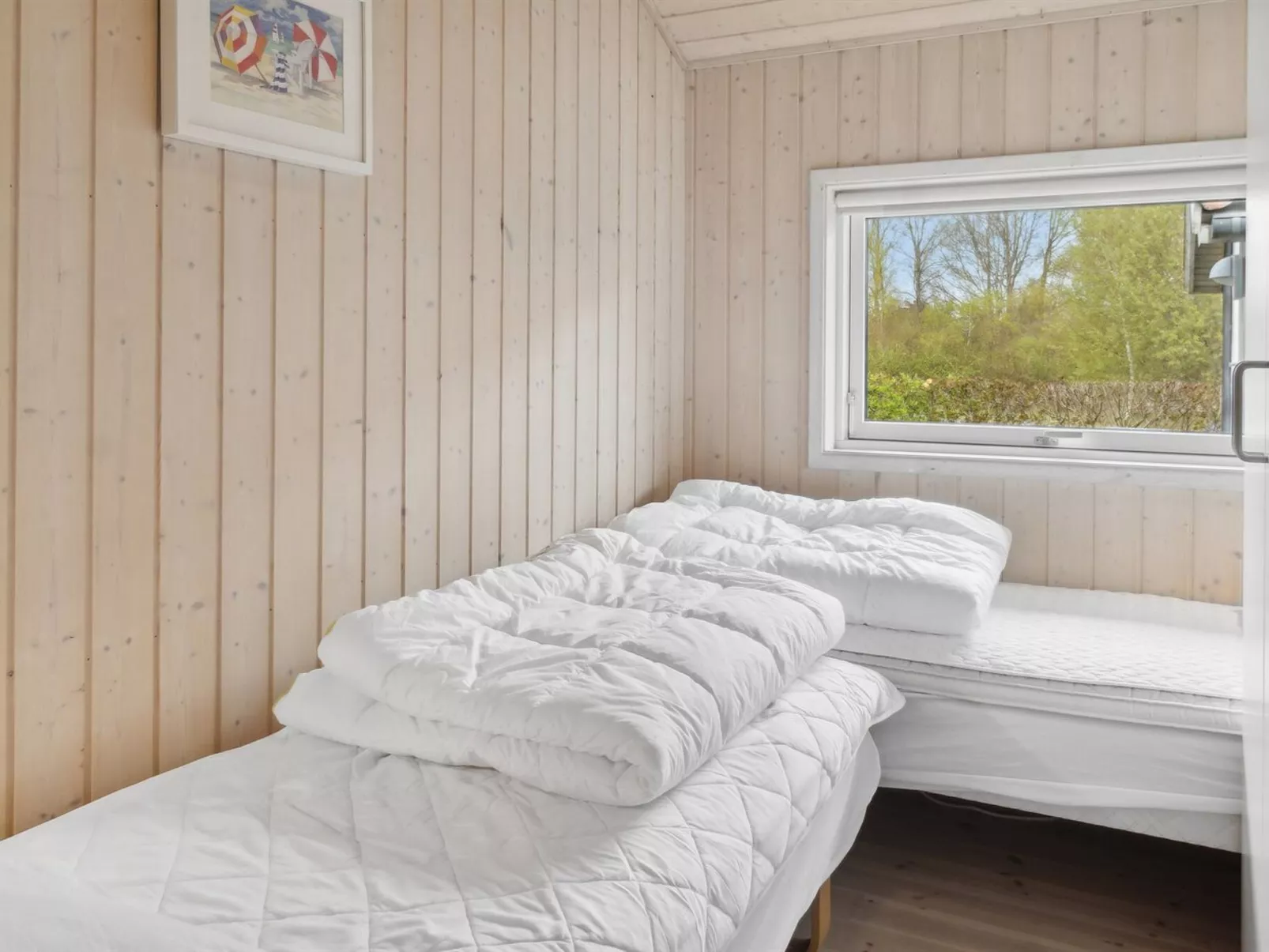 "Swanhild" - 900m from the sea-Inside