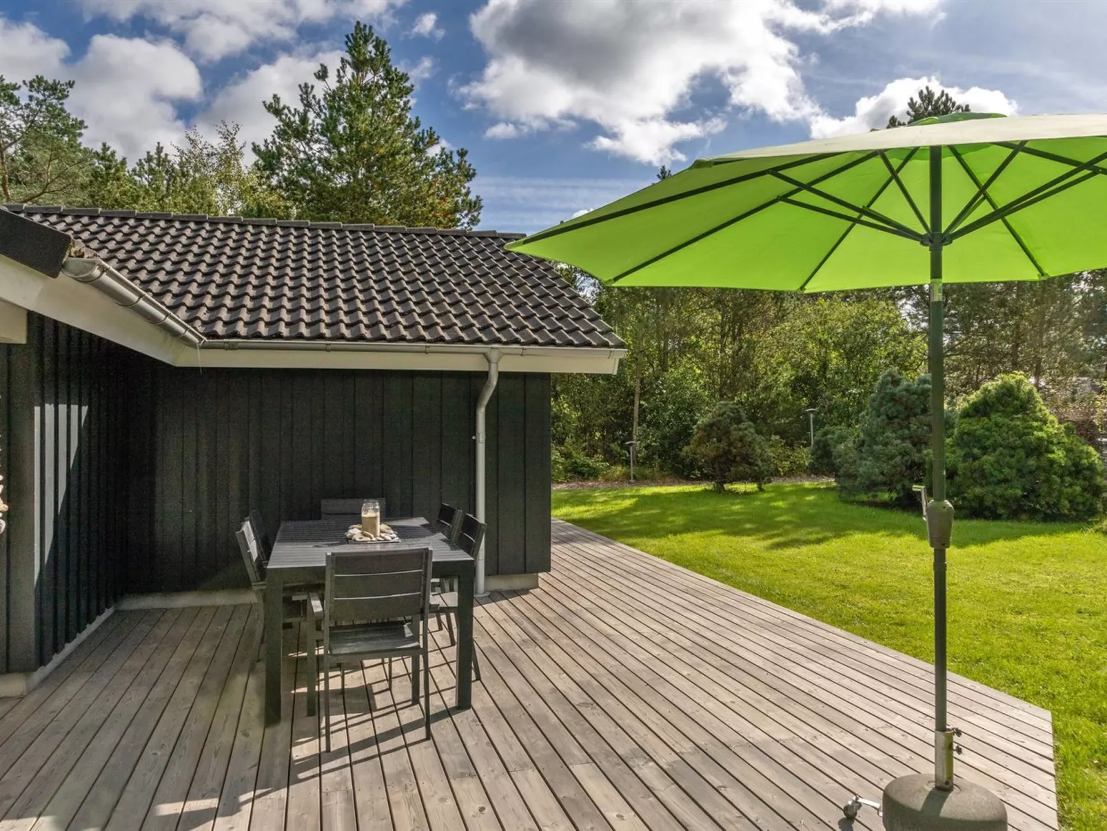 "Grimi" - 4km from the sea-Outside