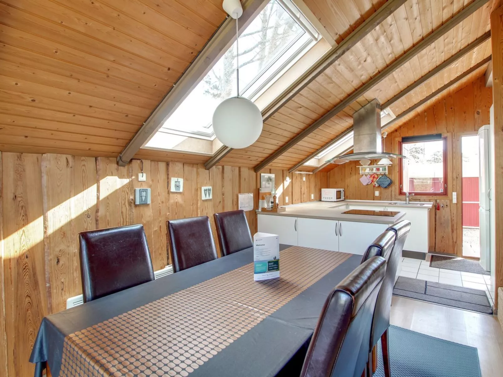 "Frandsine" - 800m from the sea-Inside