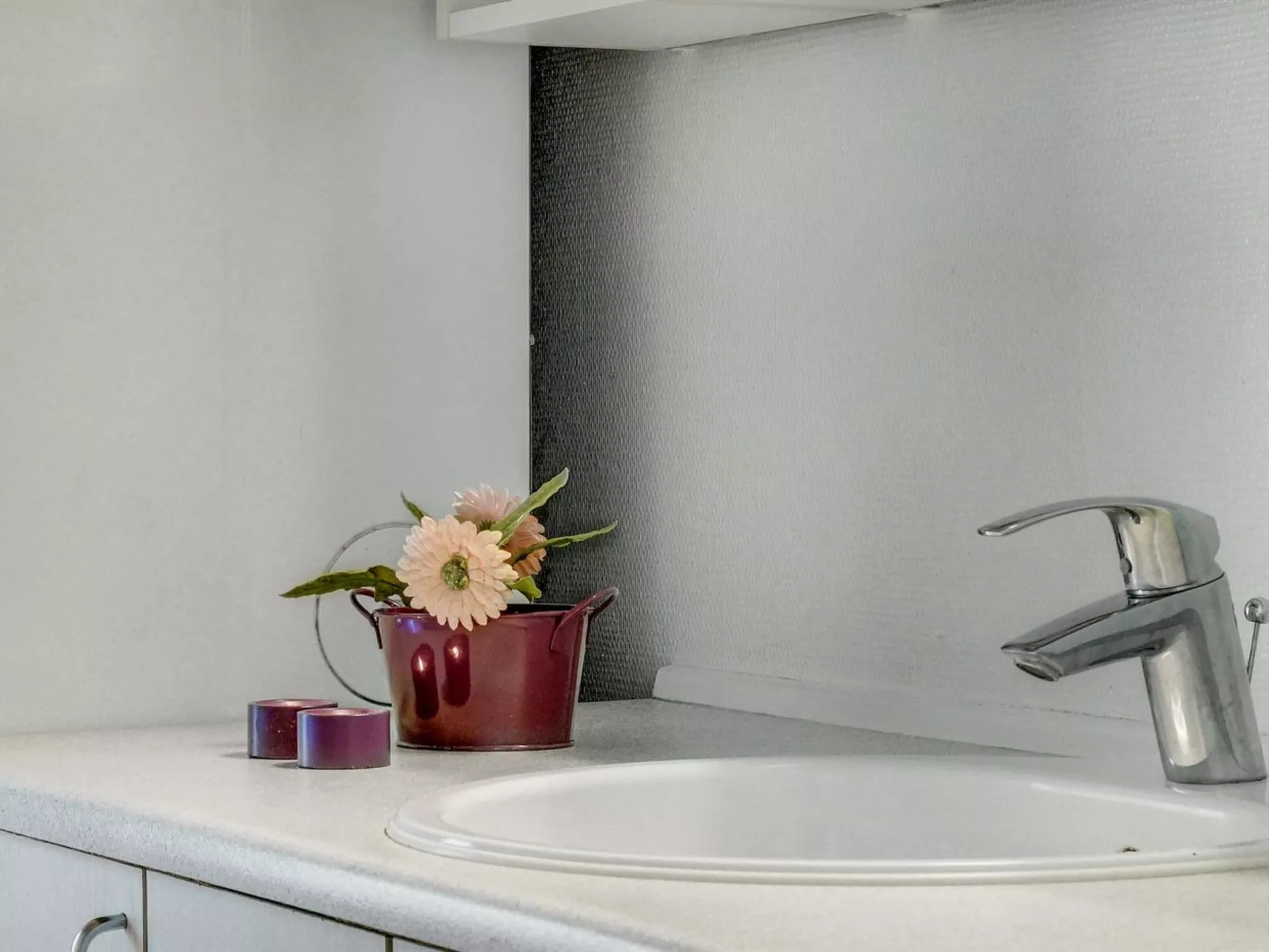 "Livni" - 3.8km from the sea-Drinnen