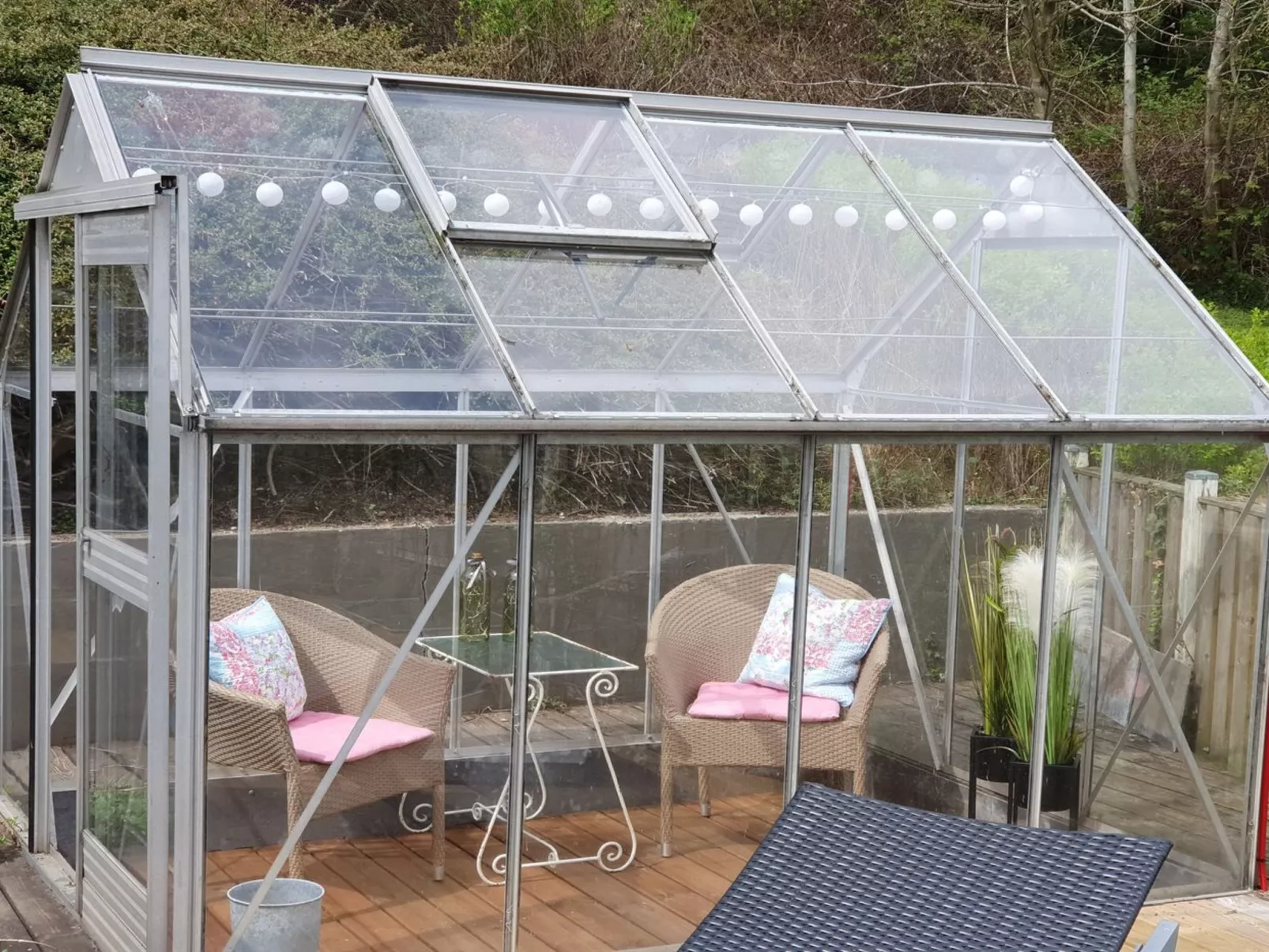 "Haraldina" - 350m to the fjord-Outside