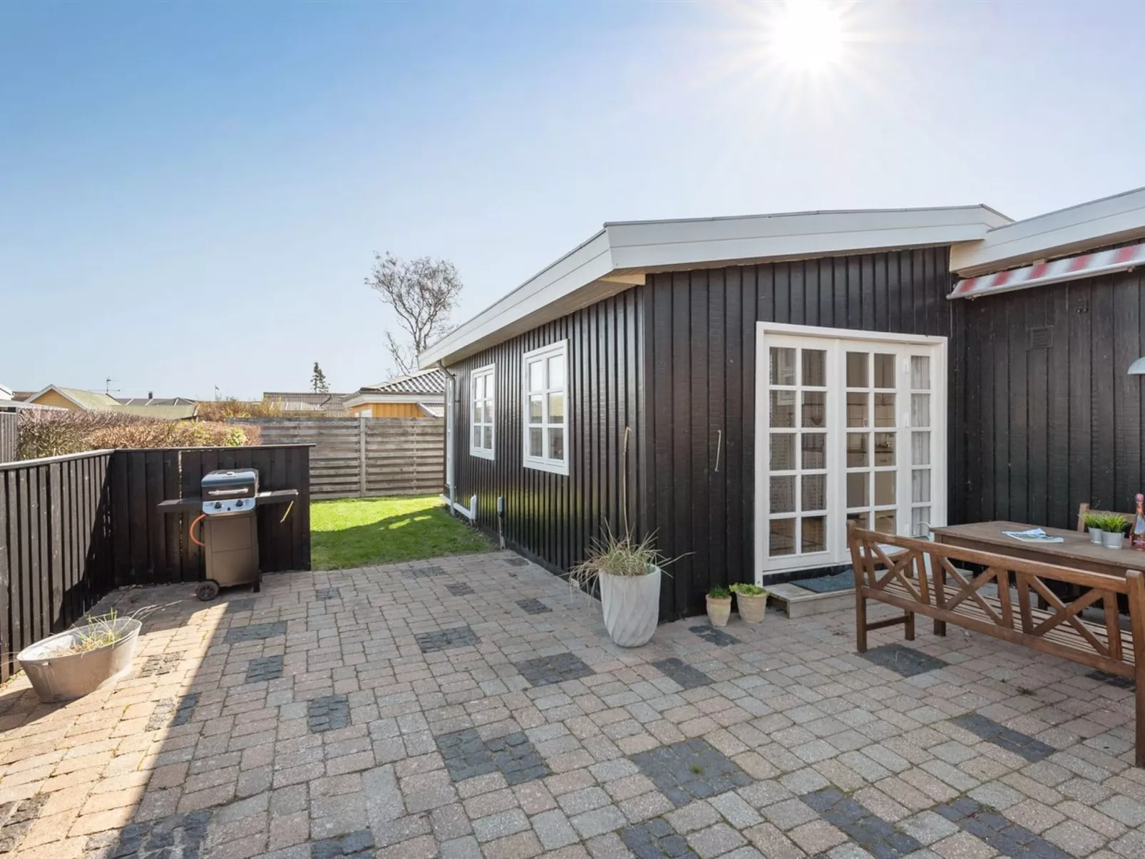 "Viljami" - 20m from the sea-Outside