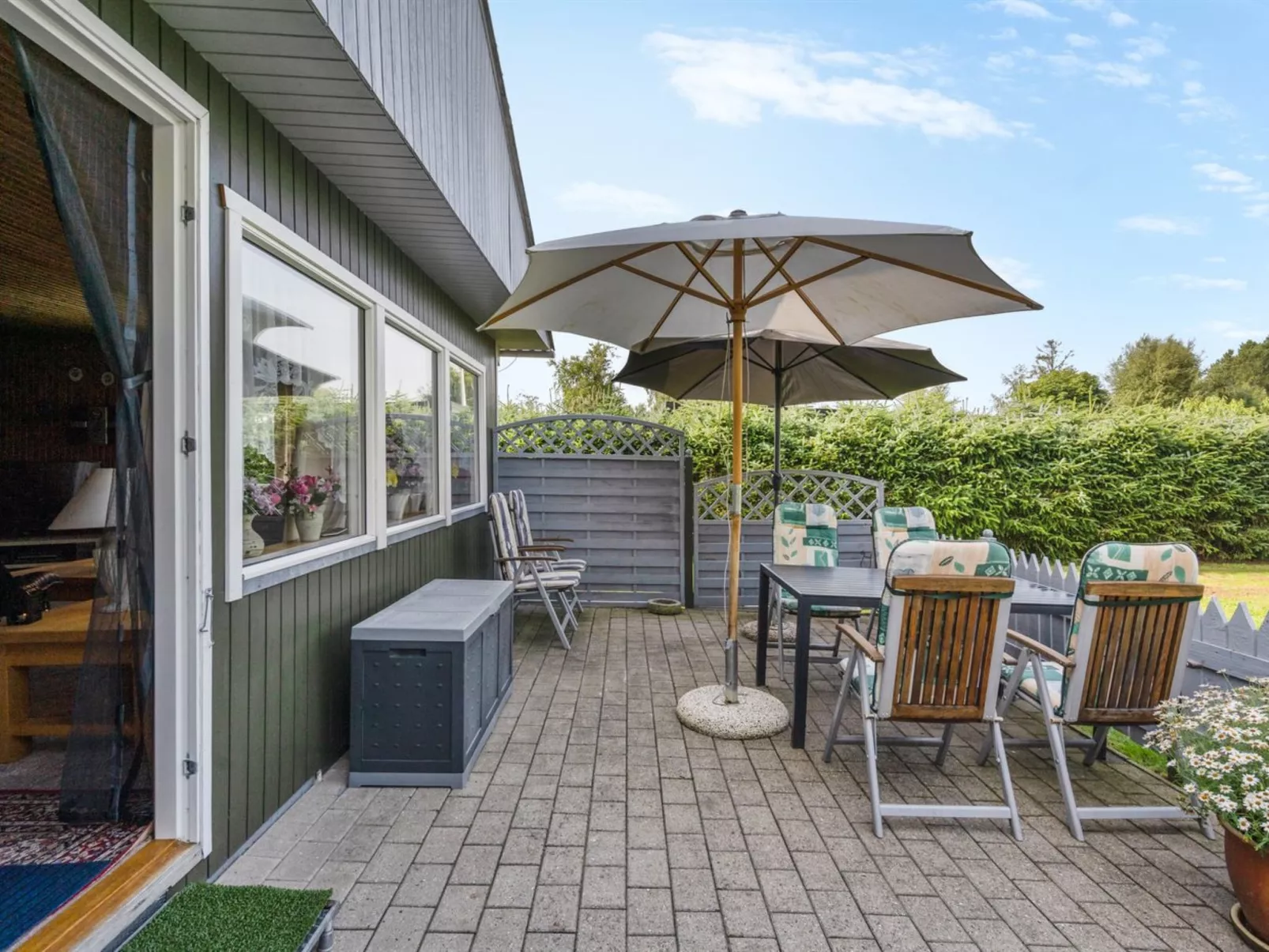 "Thorgarth" - 1.2km from the sea-Outside