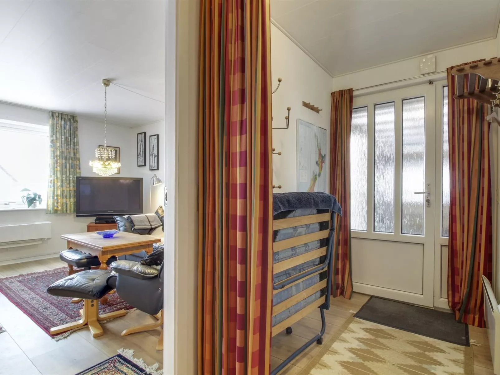 "Fiola" - 20km from the sea-Inside