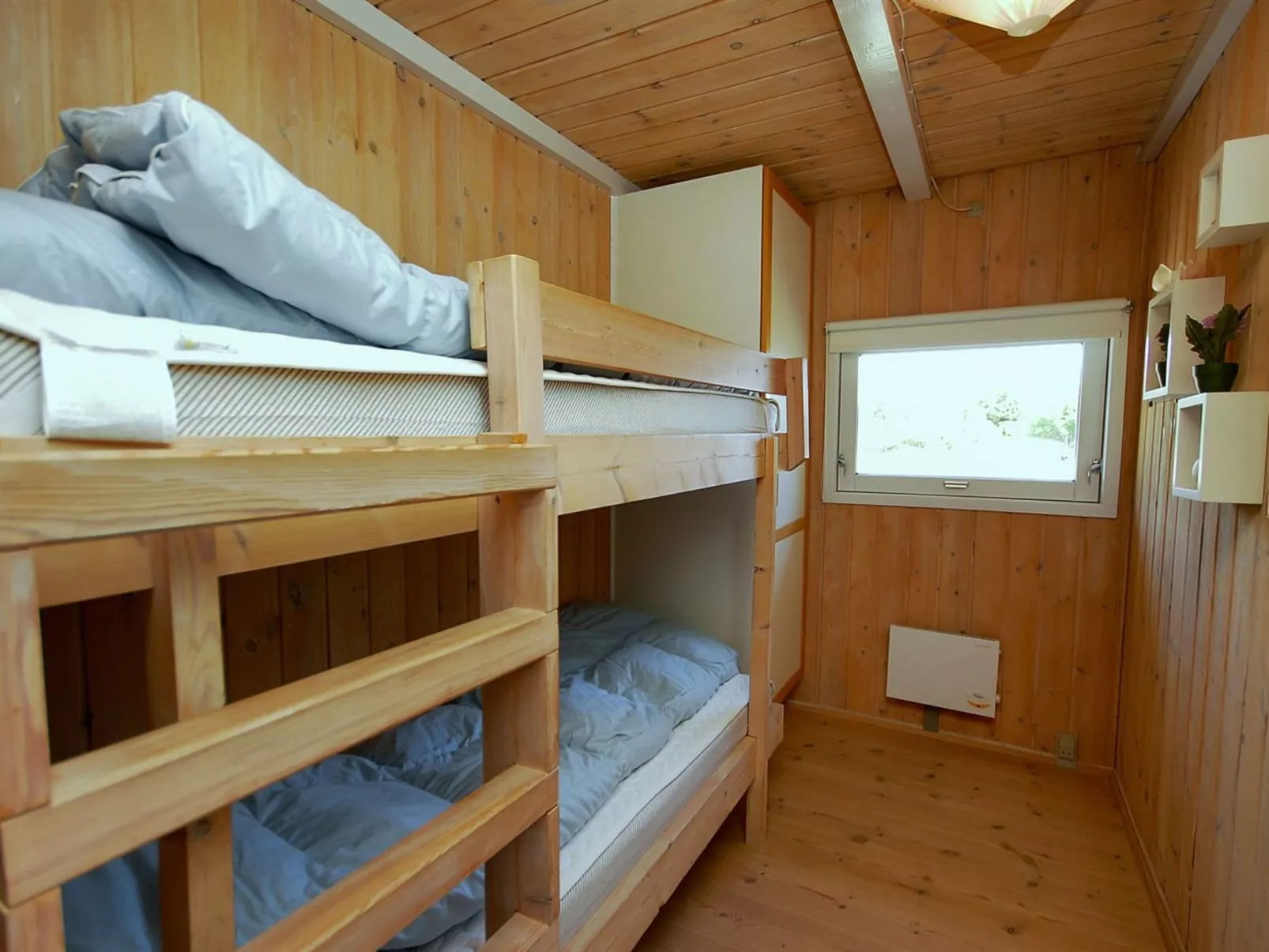 "Anthonia" - 1.6km from the sea-Inside