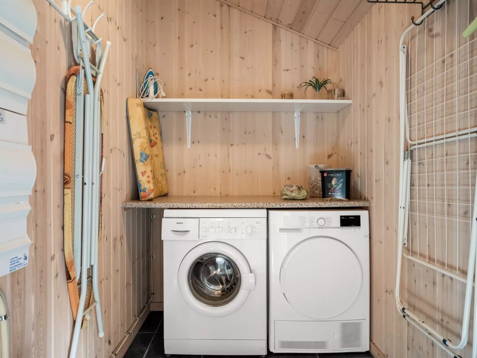 "Tule" - 1.2km from the sea-Dedans