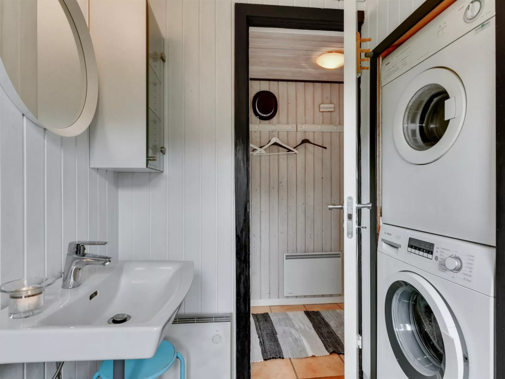 "Hélène" - 400m from the sea-Inside