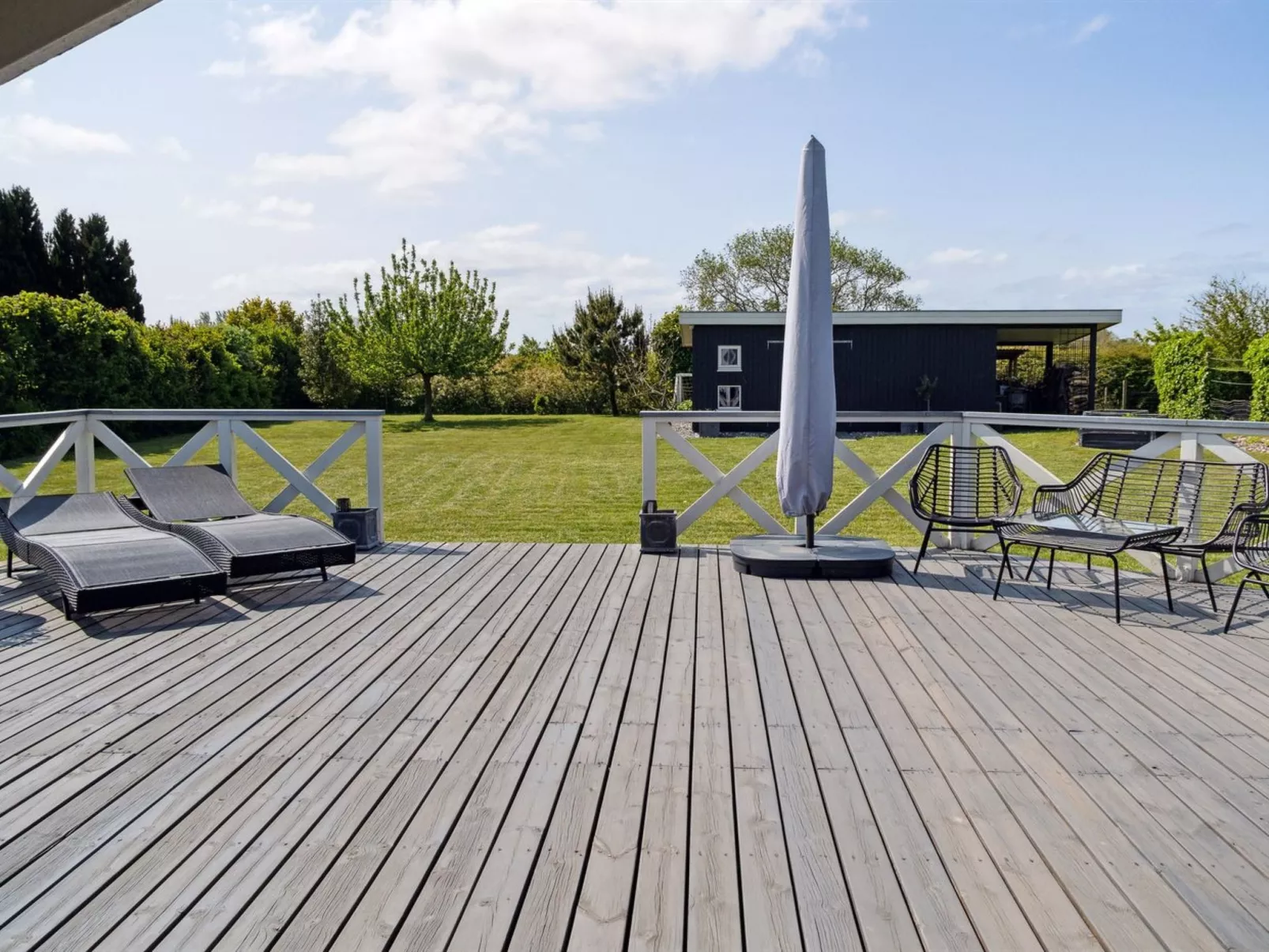 "Nilsa" - 400m from the sea-Dehors