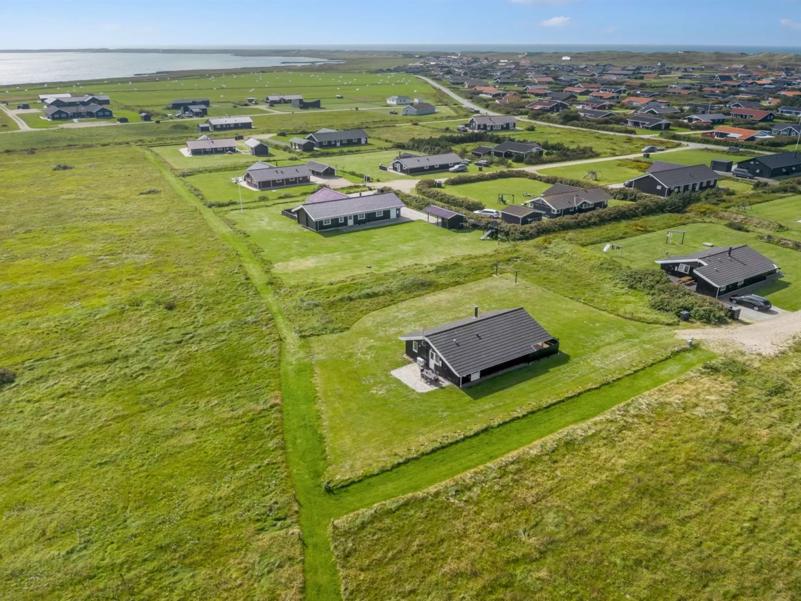 "Eemil" - 700m from the sea-Outside