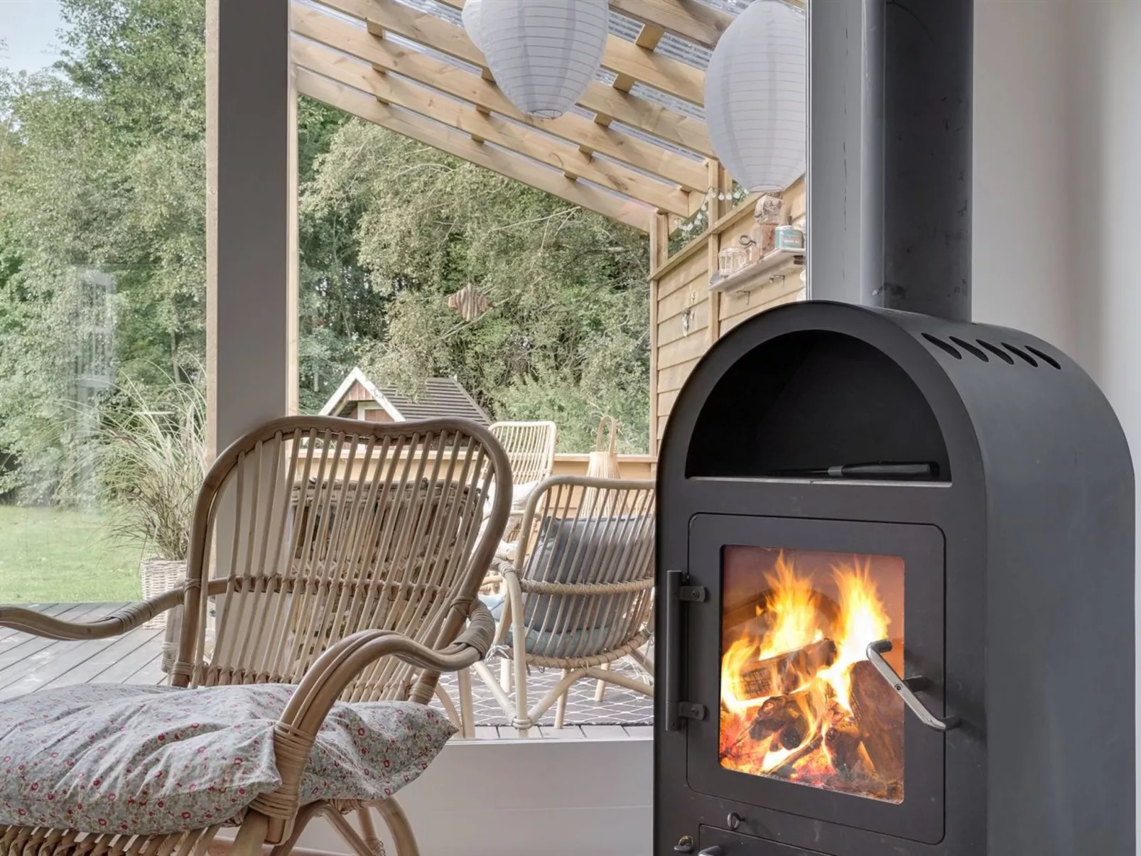 "Jaana" - 780m to the fjord-Drinnen