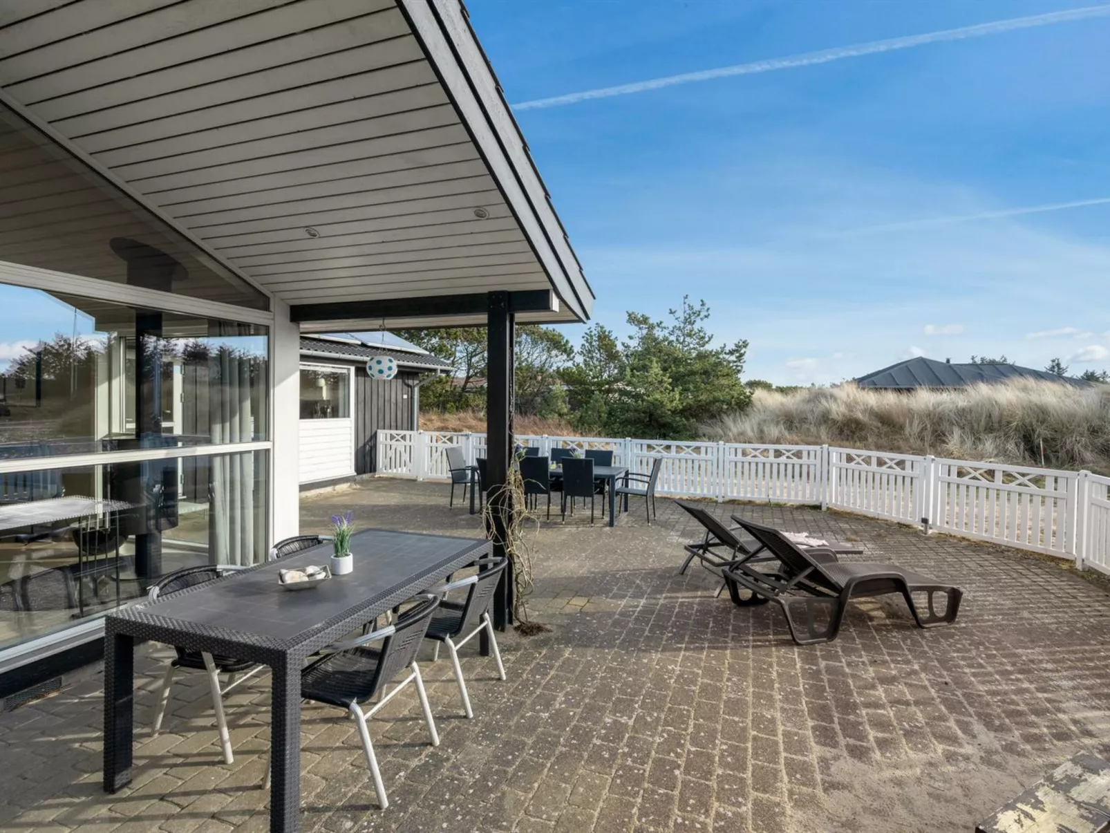 "Illona" -  from the sea-Outside