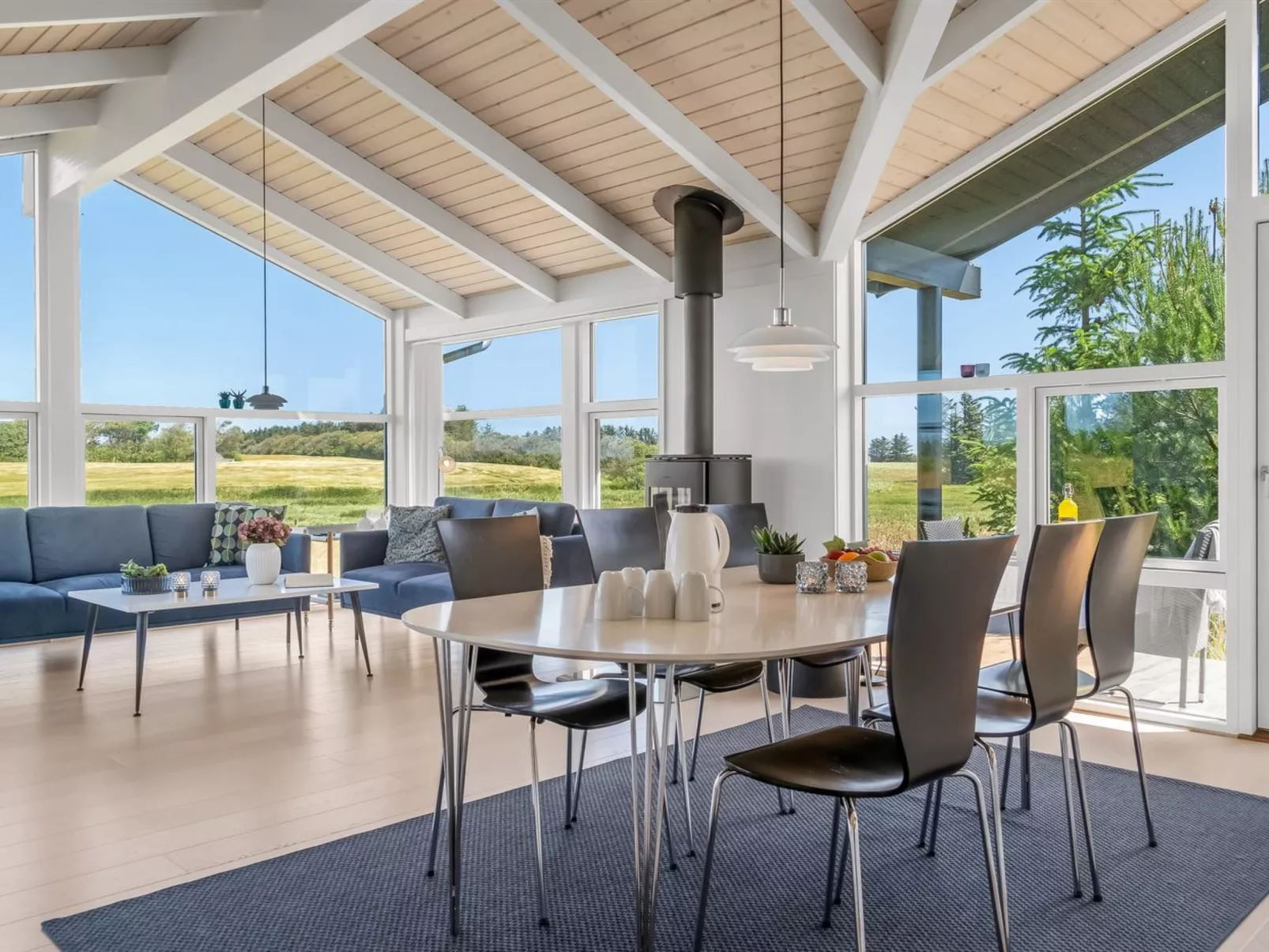 "Hildegardt" - 1km from the sea-Inside