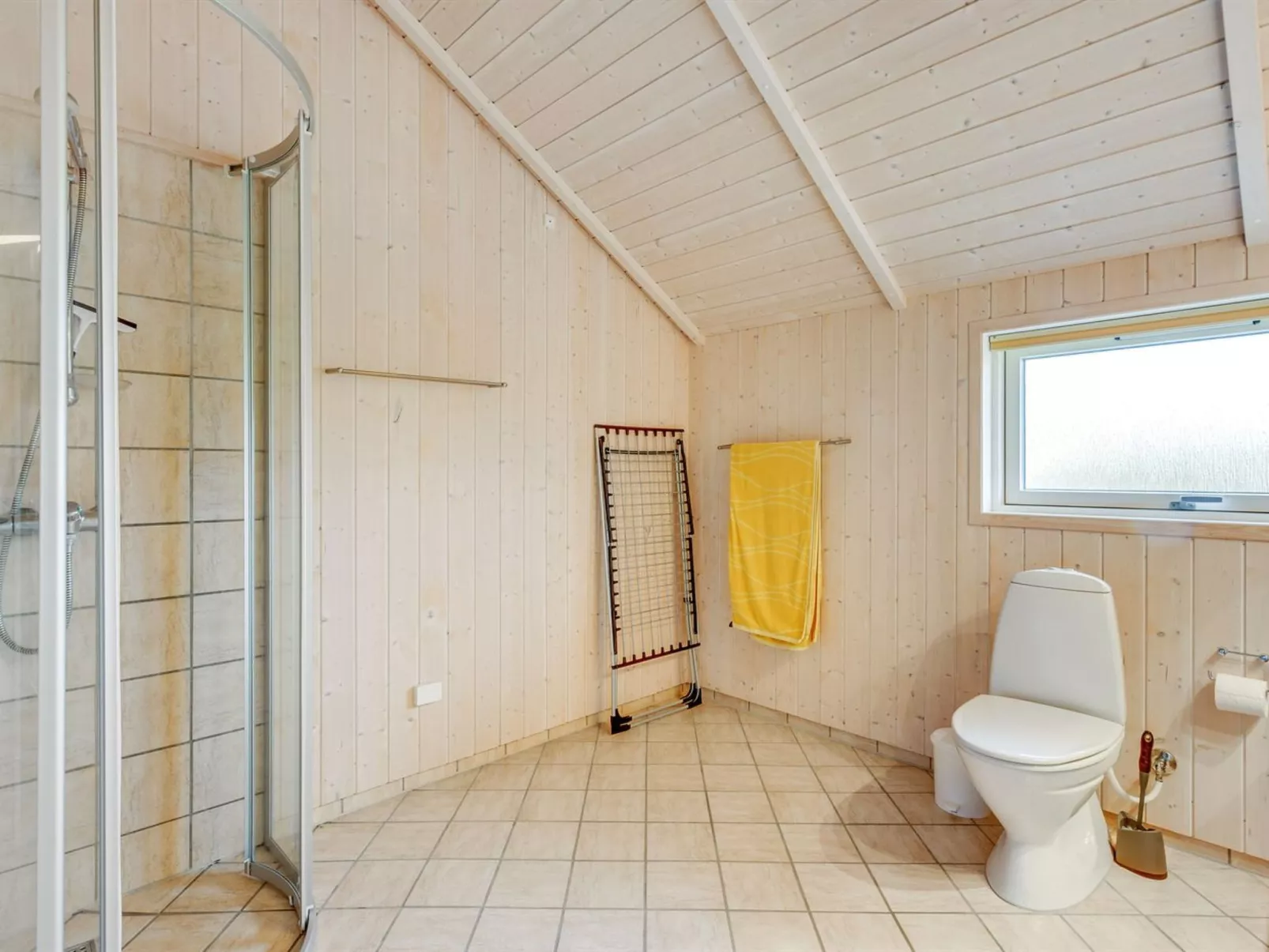 "Thyrger" - 550m from the sea-Inside