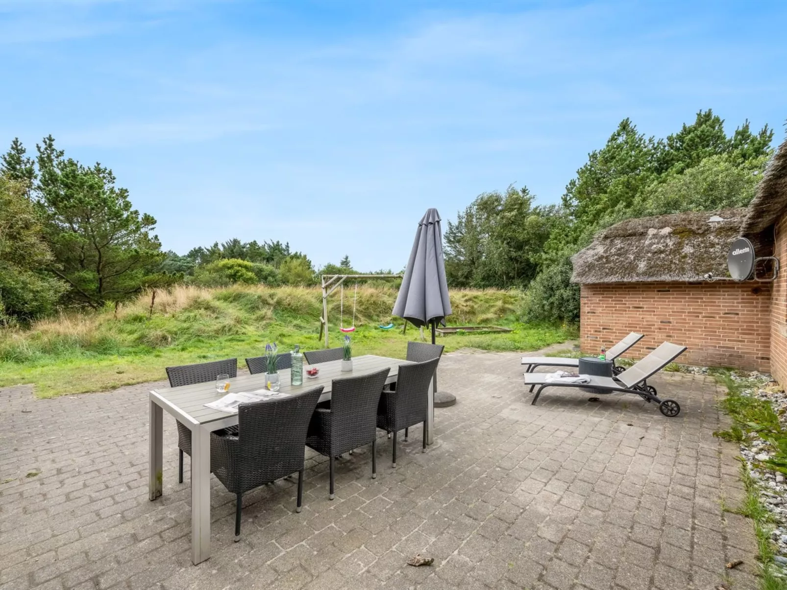 "Hedi" - 900m from the sea-Outside