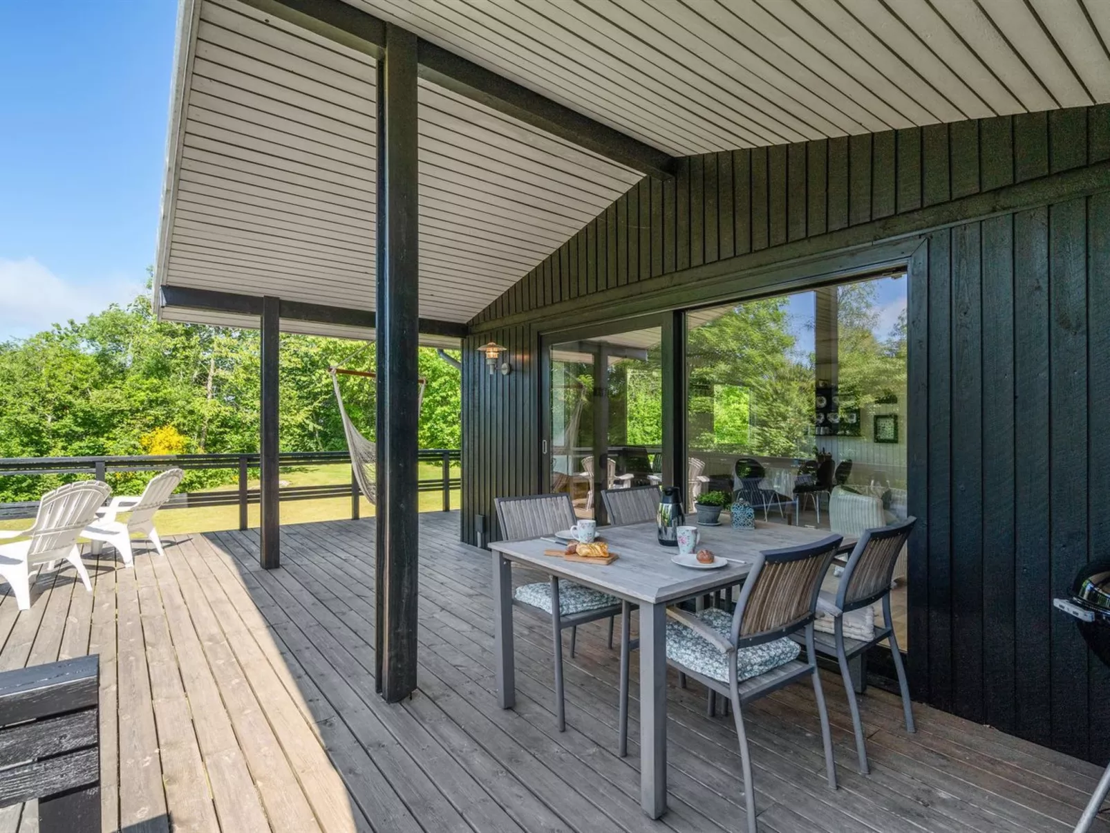 "Angantir" - 700m to the fjord-Dehors