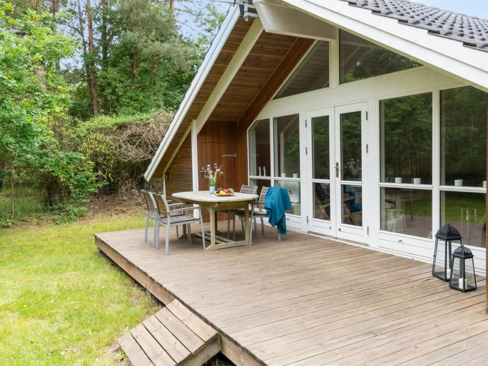 "Merina" - 700m from the sea-Outside